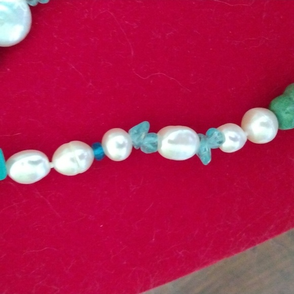 ♥️HP♥️40 INCH FRESHWATER PEARL, TURQUOISE AND APATITE NECKLACE. - Picture 3 of 6
